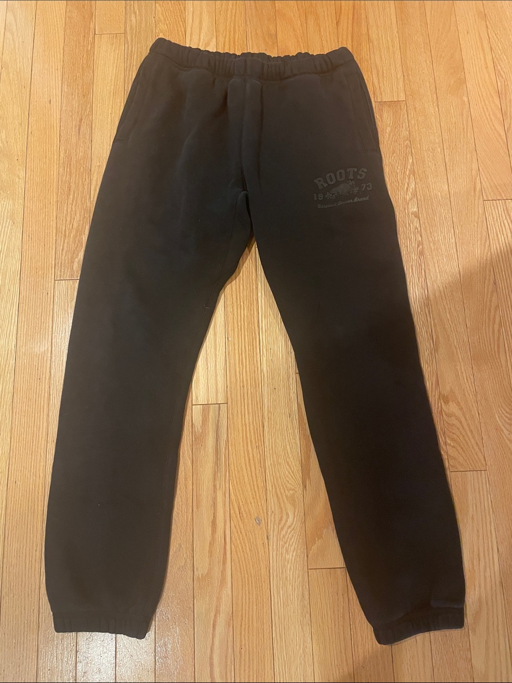 Roots men’s medium Black Sweatpants with Subtle Logo